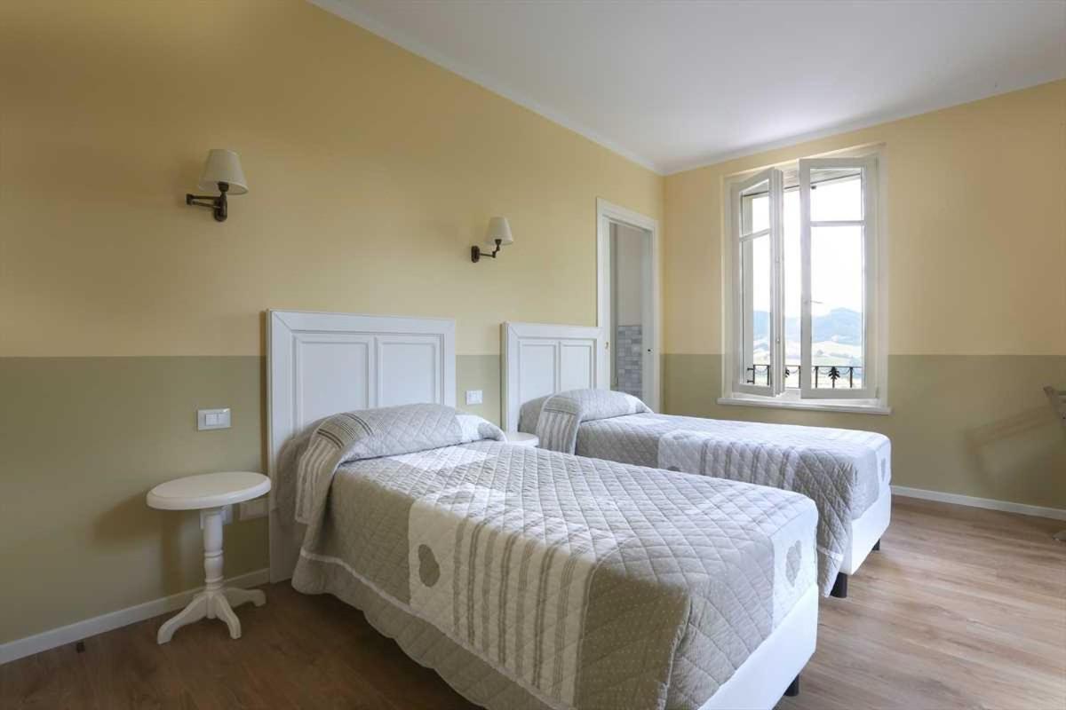 Villa Gelsomina Varano deʼ Melegari Extérieur photo